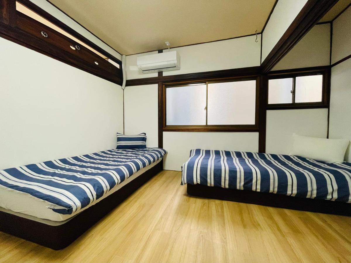 距离namba Shinsaibashi麗子民宿 오사카 외부 사진
