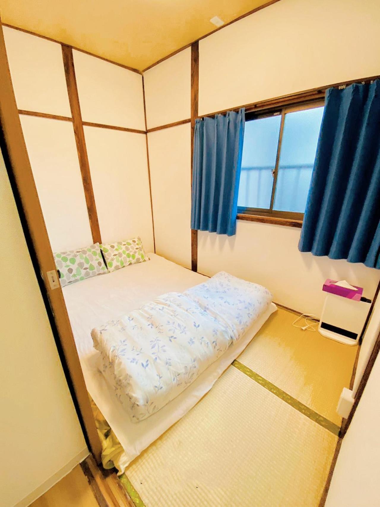 距离namba Shinsaibashi麗子民宿 오사카 외부 사진